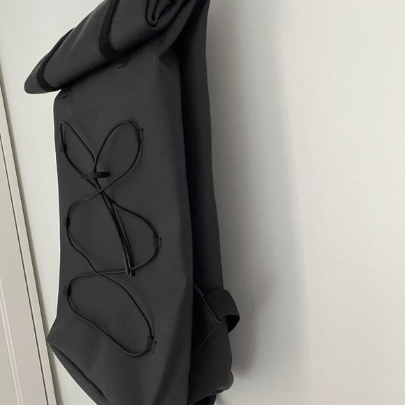 Rains waterproof, roll top backpack - Picture 4 of 9